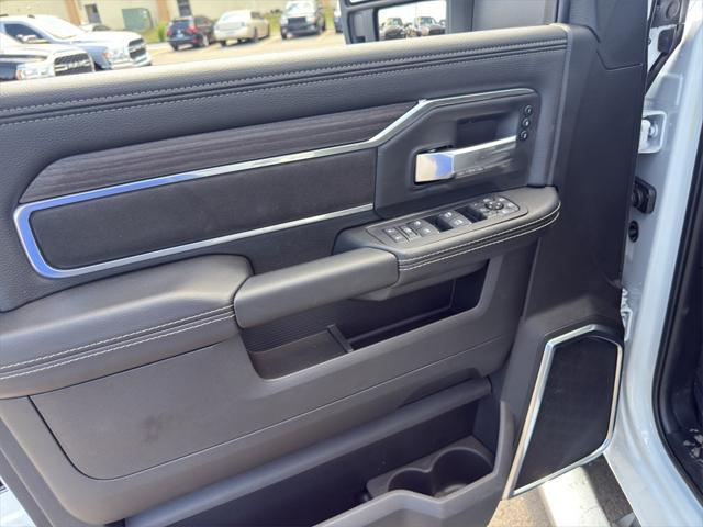 new 2025 Ram 2500 car, priced at $72,283