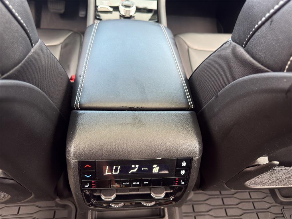 used 2024 Jeep Grand Cherokee L car, priced at $37,988