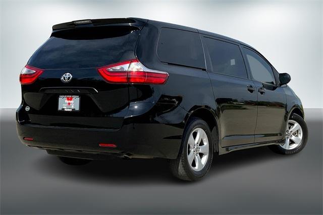 used 2020 Toyota Sienna car, priced at $26,399