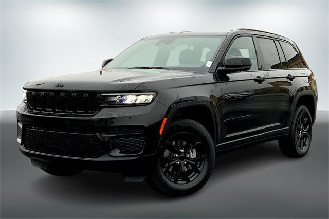 new 2025 Jeep Grand Cherokee car, priced at $42,928