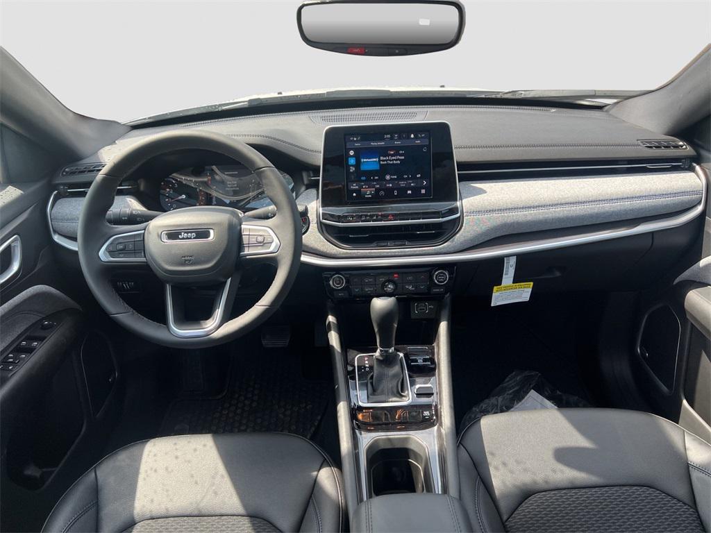 new 2025 Jeep Compass car, priced at $36,115
