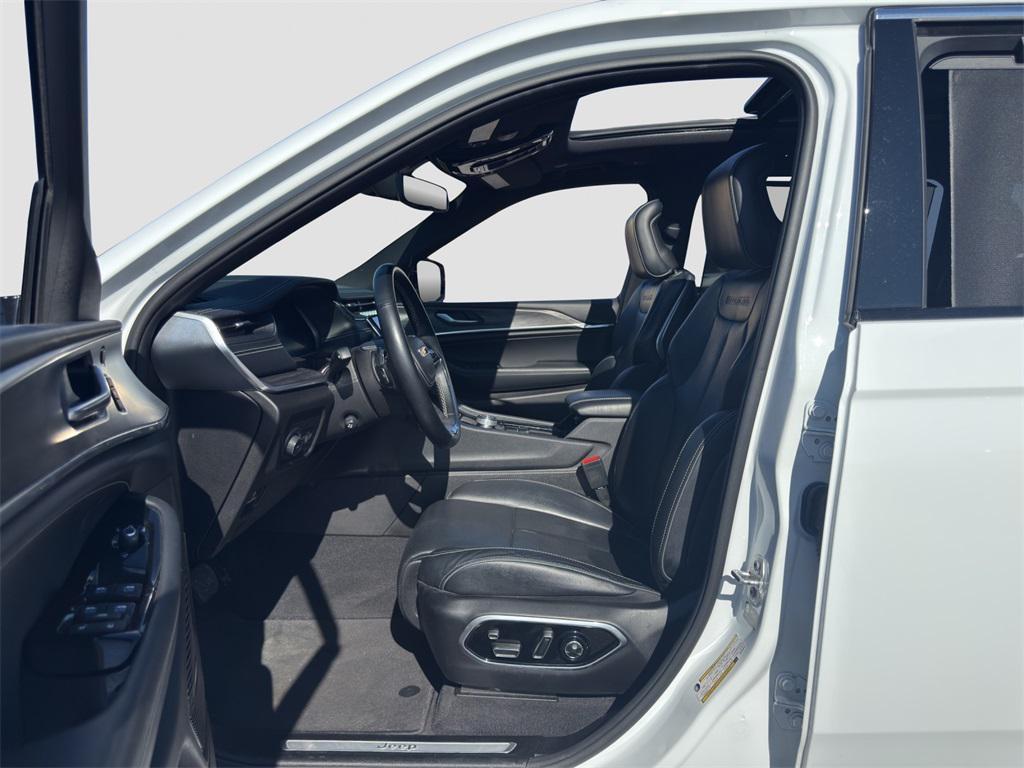 used 2021 Jeep Grand Cherokee L car, priced at $30,588