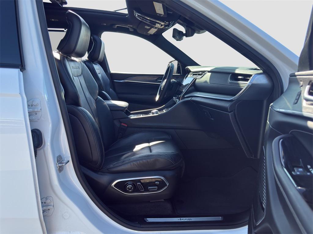 used 2021 Jeep Grand Cherokee L car, priced at $30,588