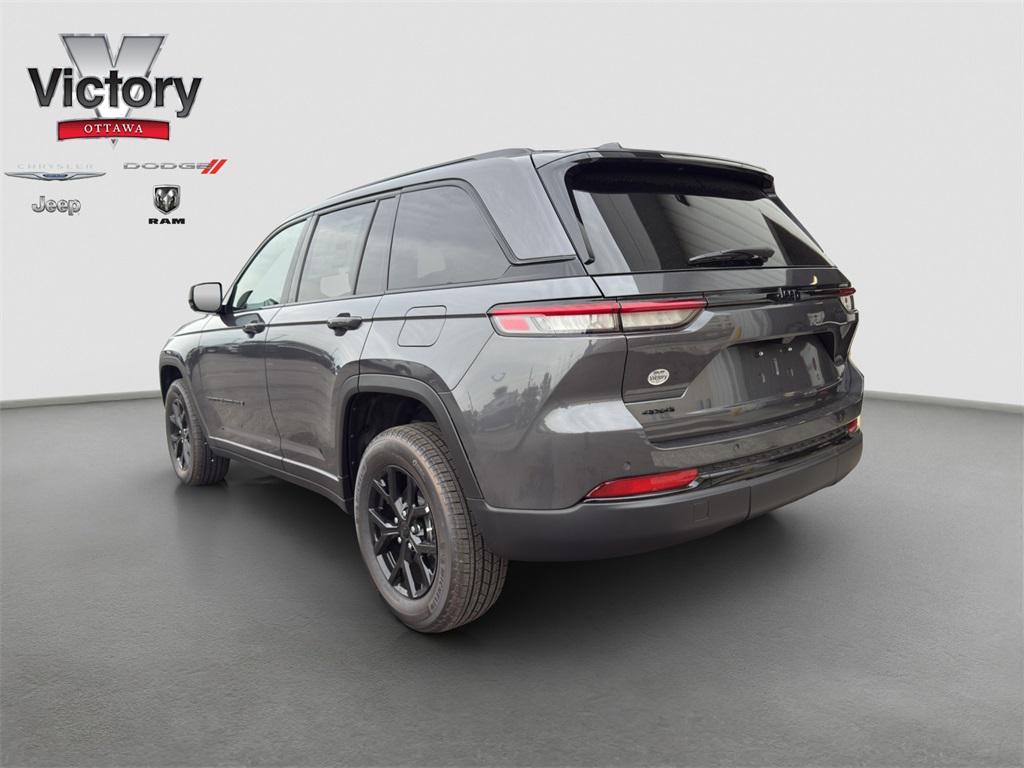 new 2025 Jeep Grand Cherokee car, priced at $39,748