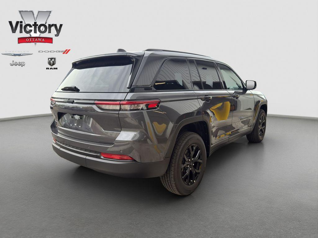 new 2025 Jeep Grand Cherokee car, priced at $41,148