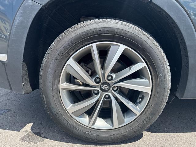 used 2020 Hyundai Santa Fe car, priced at $16,777
