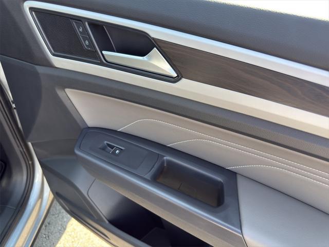 used 2021 Volkswagen Atlas car, priced at $26,995