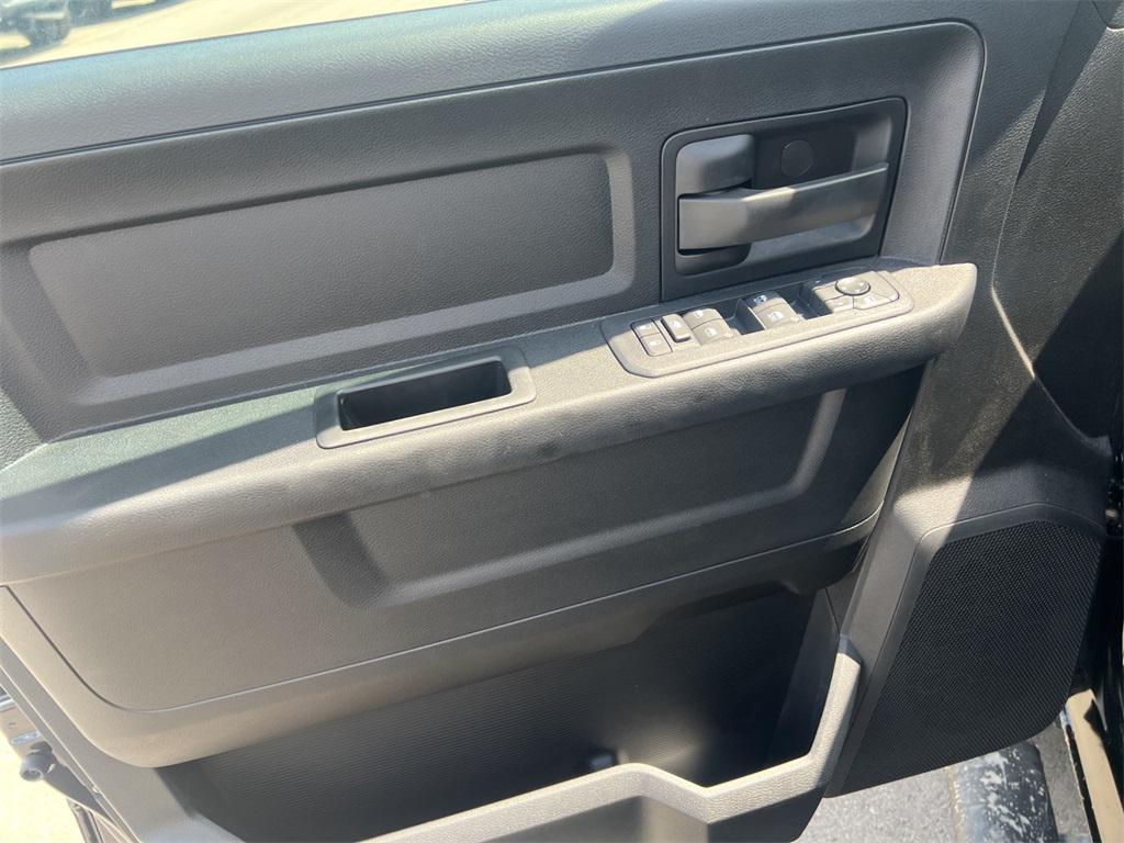 new 2025 Ram 2500 car, priced at $50,948