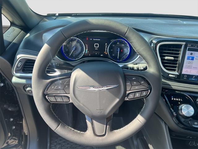 new 2025 Chrysler Pacifica car, priced at $55,253