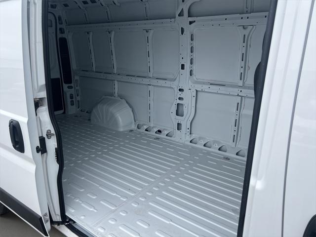new 2025 Ram ProMaster 3500 car, priced at $49,113