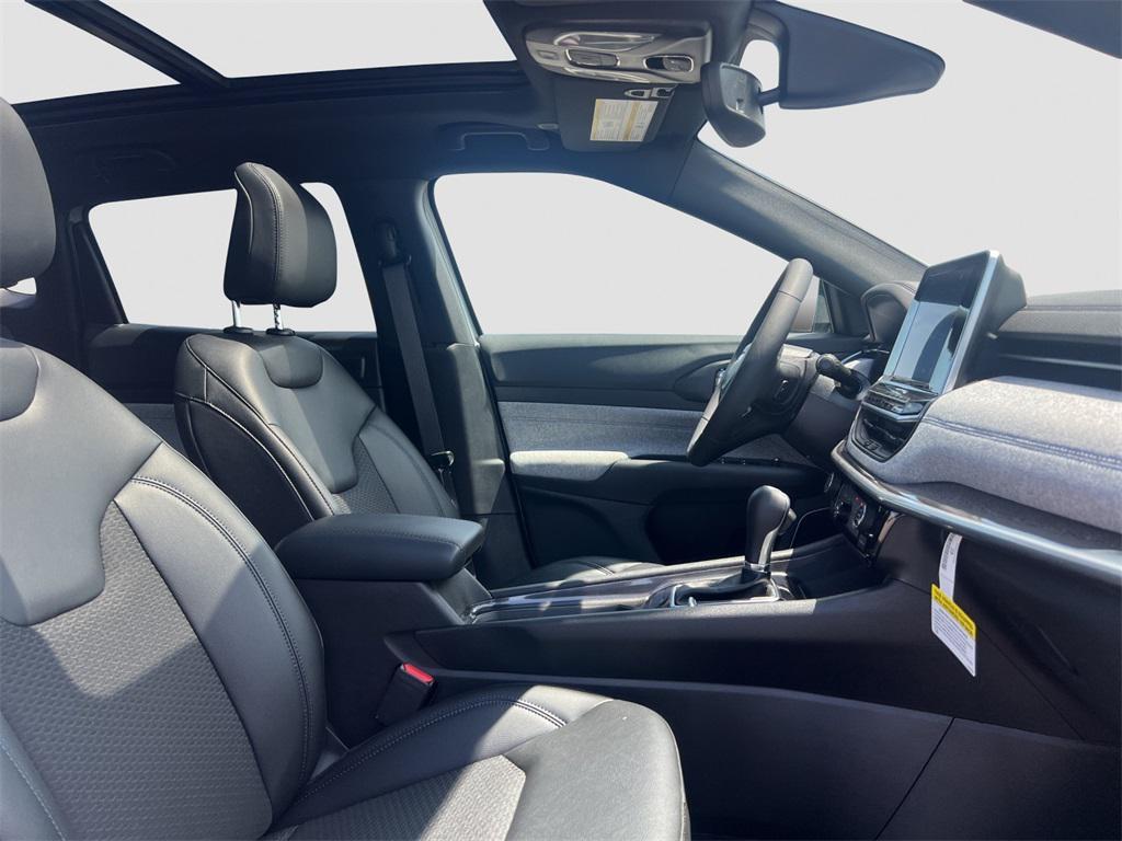 new 2025 Jeep Compass car, priced at $36,710