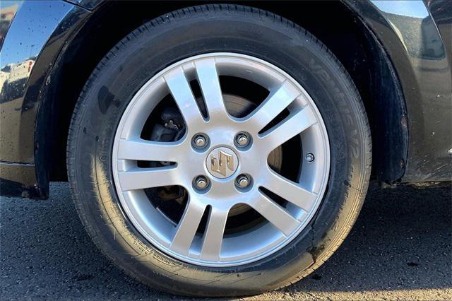 used 2007 Suzuki Forenza car, priced at $6,700