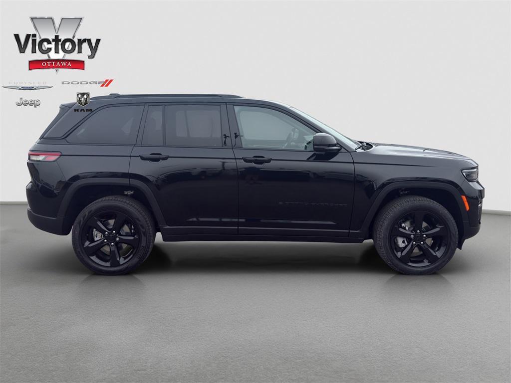 new 2025 Jeep Grand Cherokee car, priced at $49,734