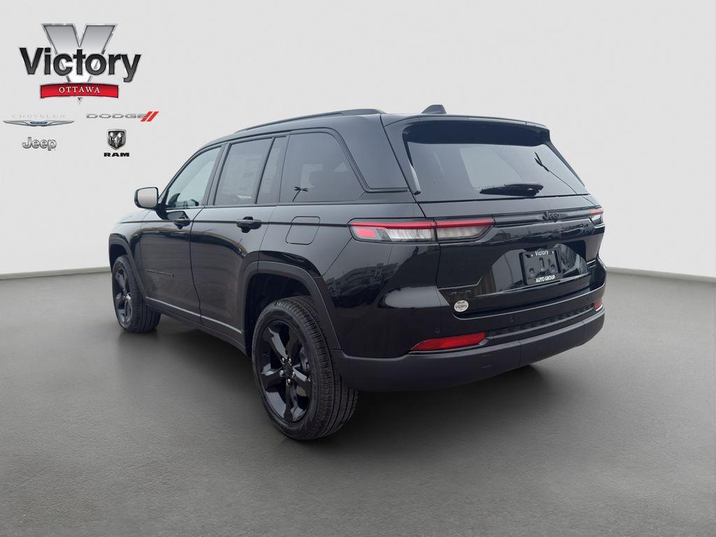 new 2025 Jeep Grand Cherokee car, priced at $46,834