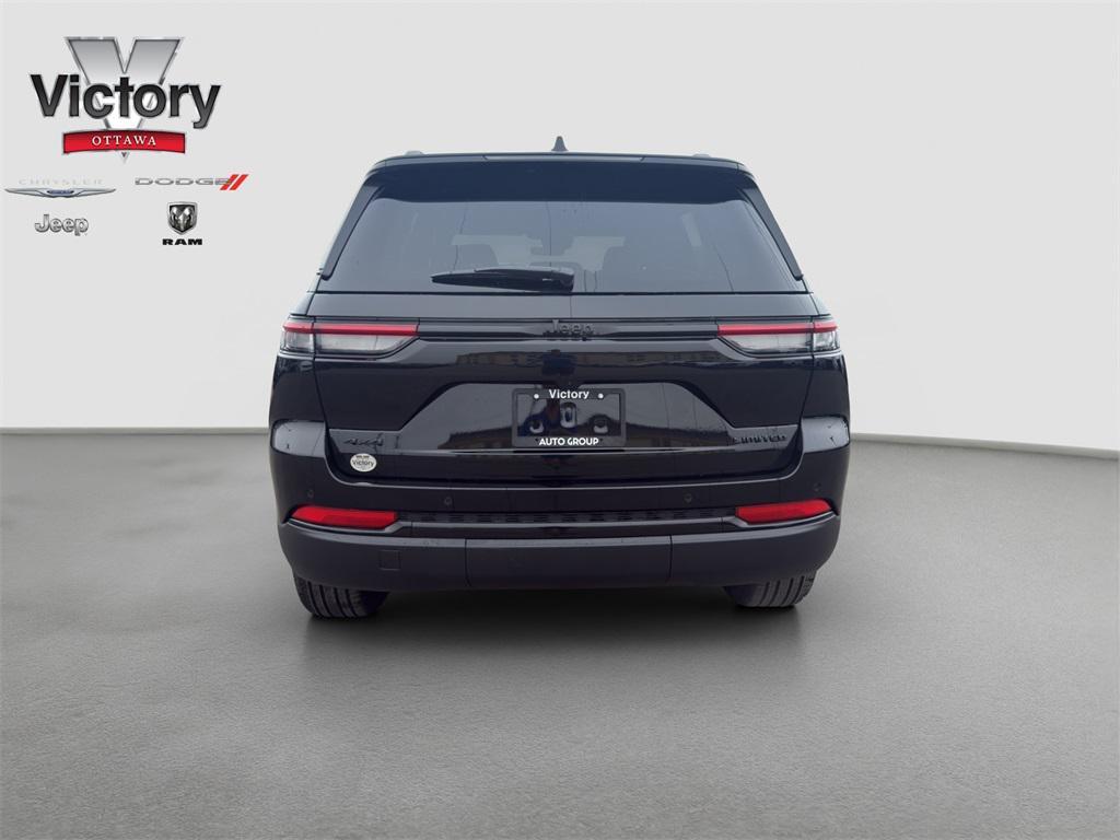 new 2025 Jeep Grand Cherokee car, priced at $49,734