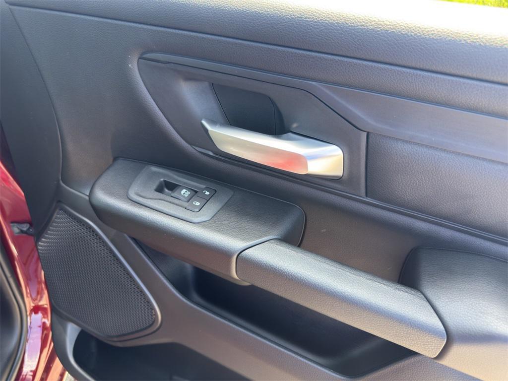 new 2025 Ram 1500 car, priced at $47,452