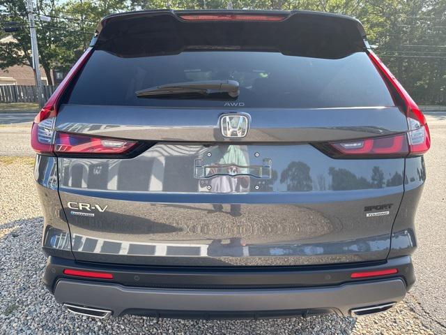 used 2025 Honda CR-V Hybrid car, priced at $38,869