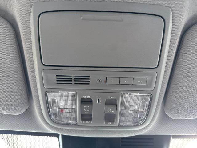 used 2022 Honda CR-V car, priced at $30,096