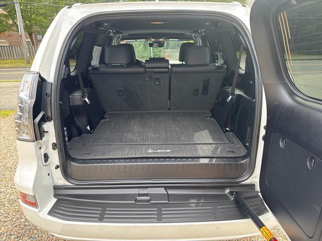 used 2022 Lexus GX 460 car, priced at $49,860