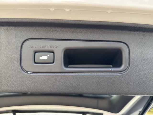 used 2025 Honda Pilot car, priced at $47,835