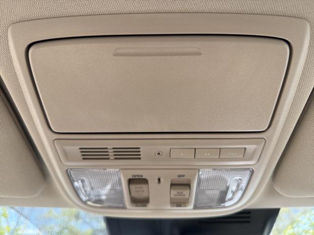 used 2022 Honda CR-V Hybrid car, priced at $32,733