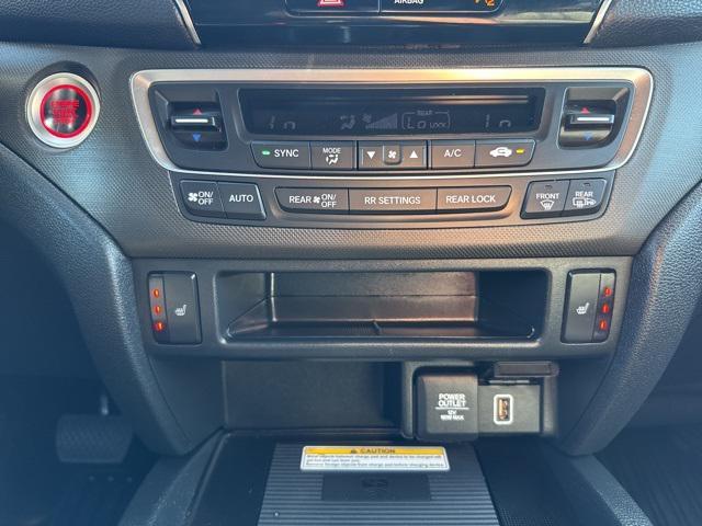 used 2022 Honda Pilot car, priced at $35,264