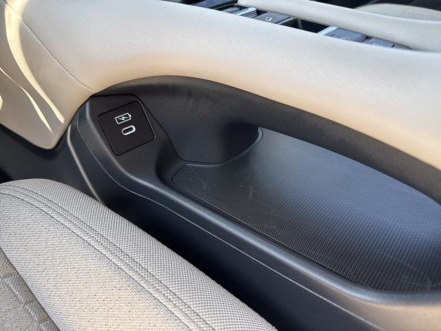 used 2025 Honda HR-V car, priced at $27,750