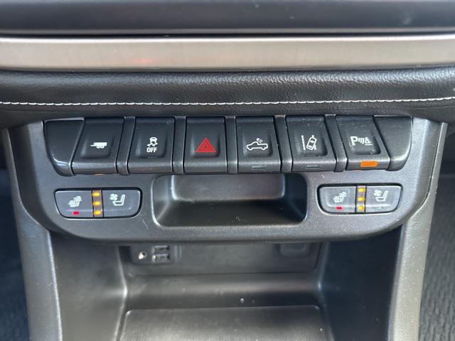 used 2022 GMC Canyon car, priced at $31,100