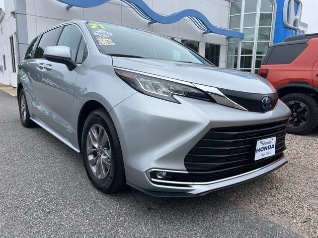 used 2021 Toyota Sienna car, priced at $36,211