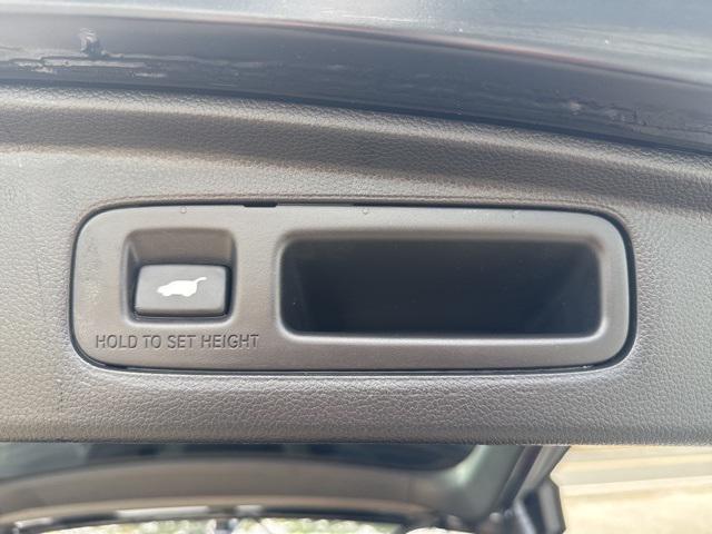 used 2023 Honda CR-V Hybrid car, priced at $36,905