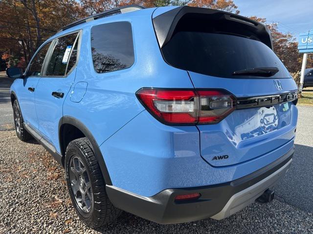 used 2024 Honda Pilot car, priced at $42,171