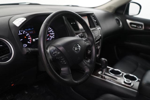 used 2014 Nissan Pathfinder car, priced at $9,998