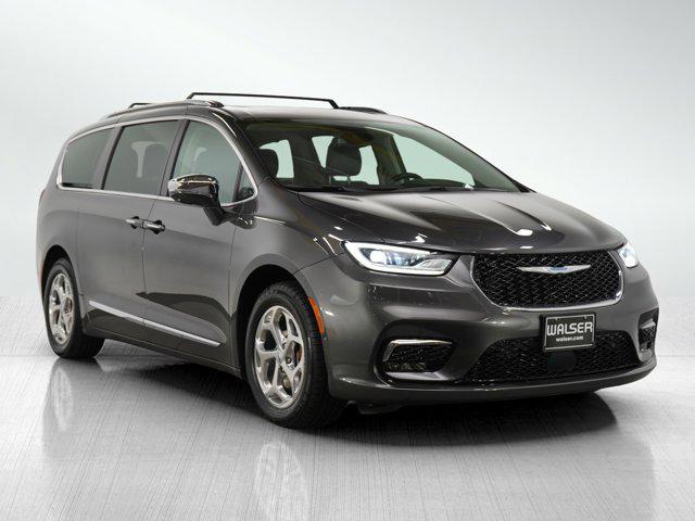 used 2021 Chrysler Pacifica Hybrid car, priced at $30,998