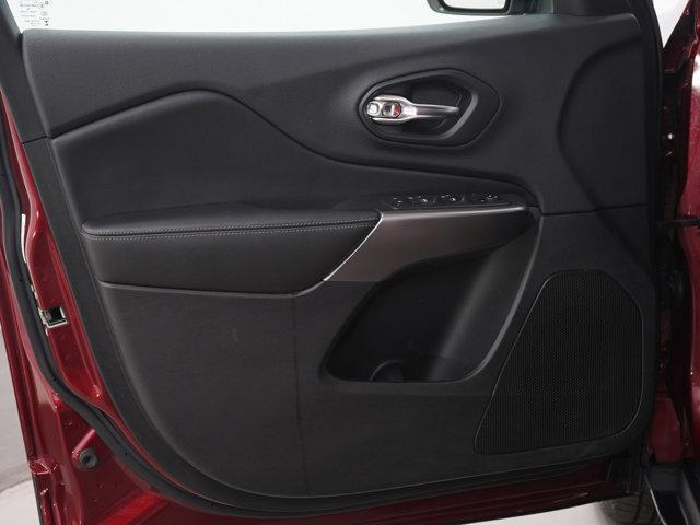 used 2019 Jeep Cherokee car, priced at $13,998