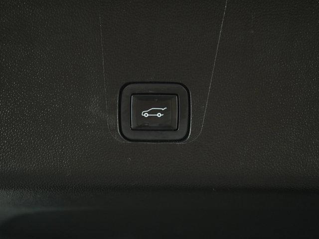 used 2020 Chevrolet Traverse car, priced at $28,998