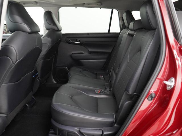 used 2021 Toyota Highlander car, priced at $35,299