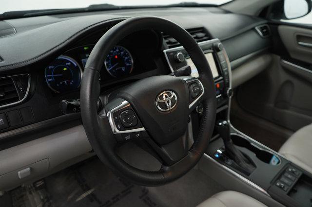 used 2015 Toyota Camry Hybrid car, priced at $12,998