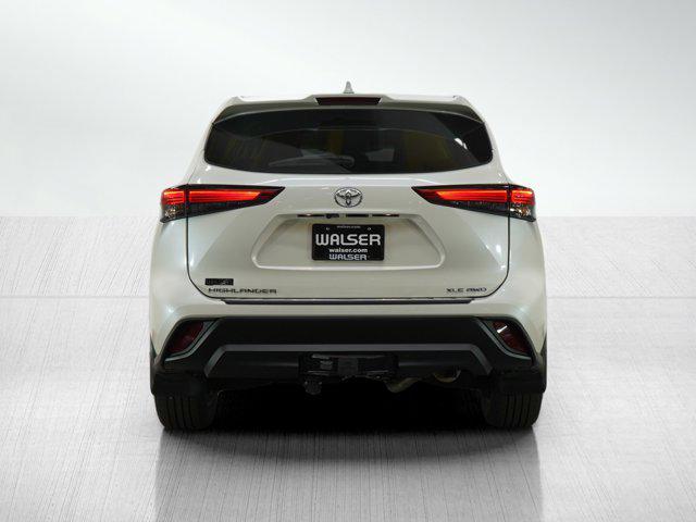 used 2021 Toyota Highlander car, priced at $38,898