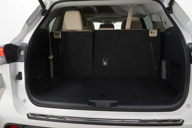 used 2021 Toyota Highlander car, priced at $38,898