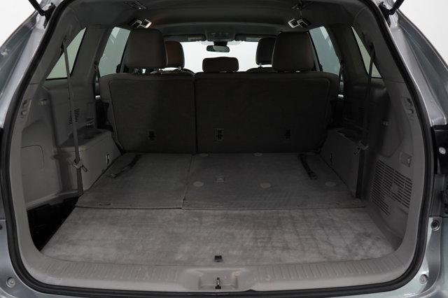 used 2019 Toyota Highlander car, priced at $28,799