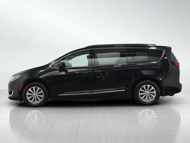 used 2017 Chrysler Pacifica car, priced at $12,998