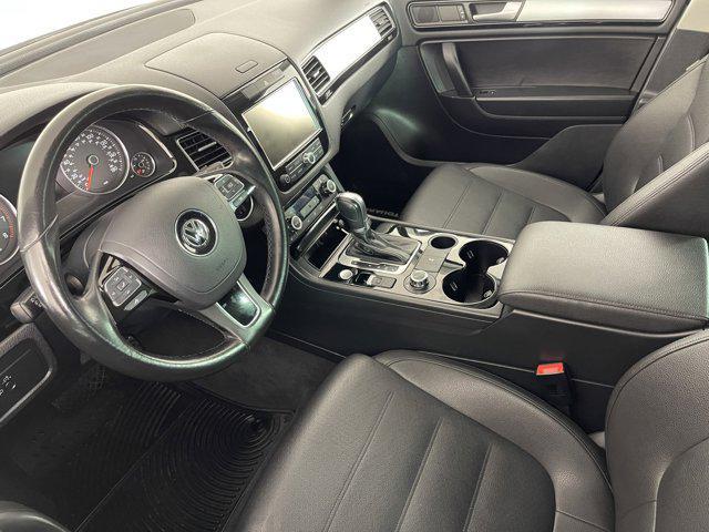 used 2014 Volkswagen Touareg car, priced at $12,700