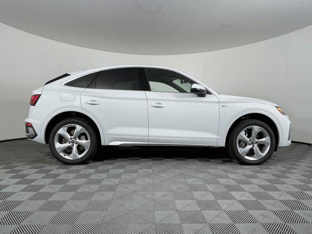 new 2024 Audi Q5 car, priced at $58,840