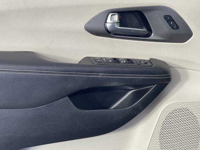 used 2022 Chrysler Pacifica car, priced at $19,998