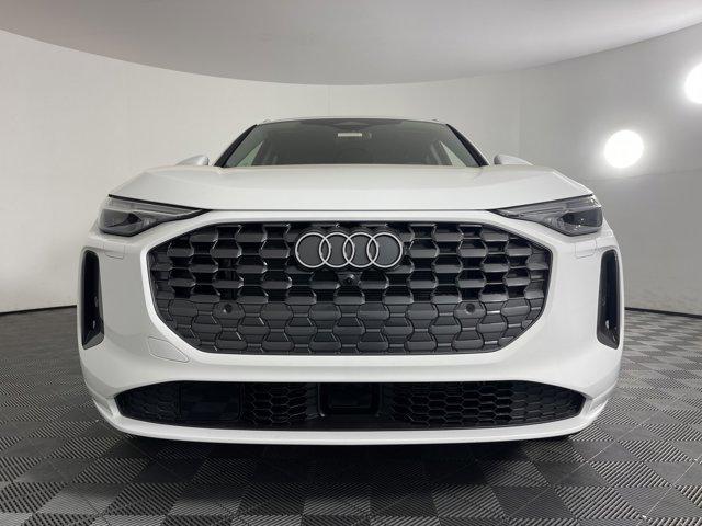 new 2025 Audi Q5 car, priced at $59,045