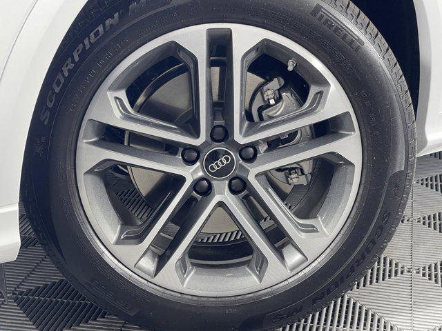 new 2025 Audi Q5 car, priced at $59,045