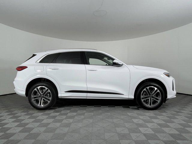 new 2025 Audi Q5 car, priced at $59,045