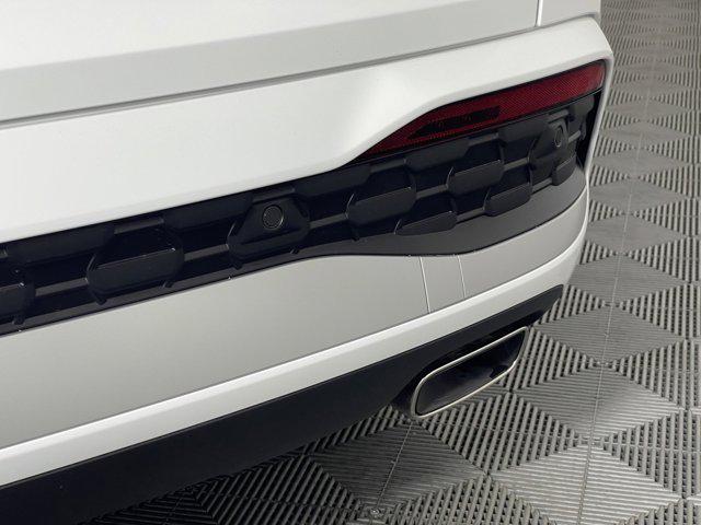 new 2025 Audi Q5 car, priced at $59,045