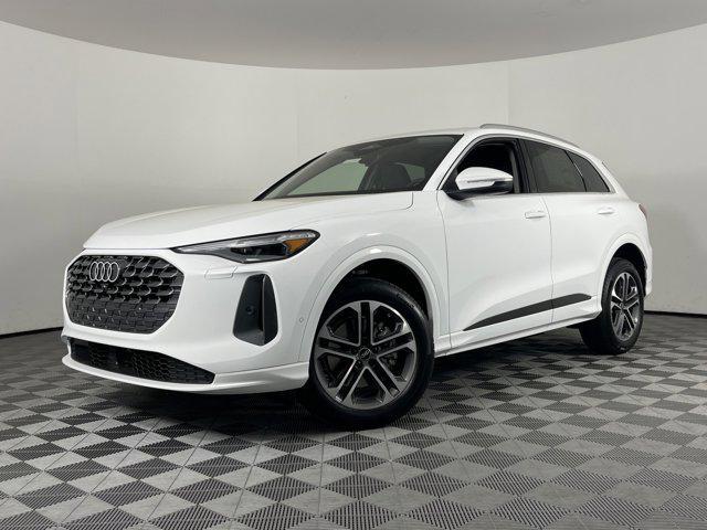 new 2025 Audi Q5 car, priced at $59,045