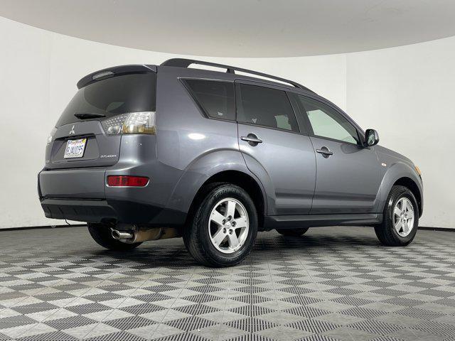 used 2009 Mitsubishi Outlander car, priced at $6,500